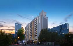 Atour Hotel Beijing Sanlitun Tuanjiehu Metro Station