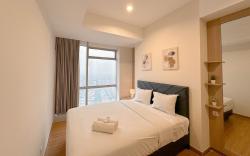 Stunning 2BR at Grand Sungkono Lagoon By Travelio
