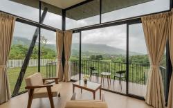 Caasa Tranquilla-Canopy Cabin 1 with Private Lawn