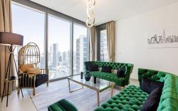 ElegantEscapes - Large 2BR w/ Marina and Sea View