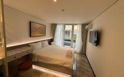 Rix Hotel District 1, Double Room with Balcony