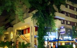 Hotel Blue Rose's
