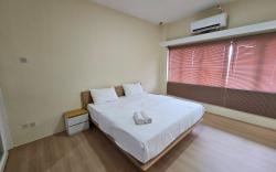 Cempaka Apartment by Minsu