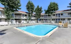 Super 8 by Wyndham San Jose