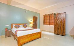 FabHotel Kings Palace Manyata