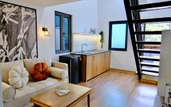 Annam Loft & Balcony_Near Train Street_Old Quaters