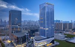 Country lnn & Suites by Radisson Wuhan High-Speed Rail Station