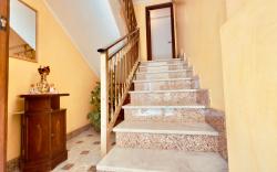 Charming Sicilian Stay 1BR Home in the Heart of Mussomeli