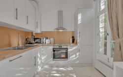 Contemporary 1B apartment - Paddington St