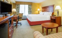 Holiday Inn Express & Suites Bloomington By IHG