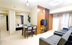 Avida Riala 607 T2 IT Park 2 BR Unit Fast Internet
