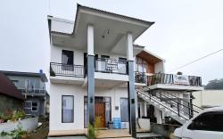 Labella Homestay 2 Syariah RedPartner near 0 KM Dieng