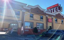 Red Carpet Inn Elmwood Park
