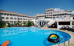 Lazur 1-5 Apartments Complex