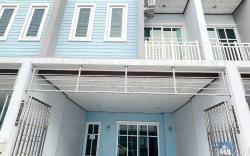 Prakaithong Village · 3-Storey Bungalow E31
