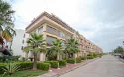 Nandan Retreat