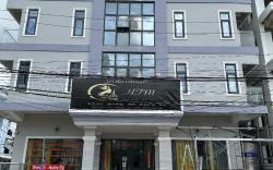 Hotel  368