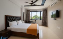 Hotel Sai Samrat INN