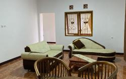 Priuk Rengganis Homestay