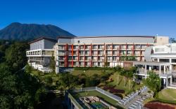 Pesona Alam Resort & Spa