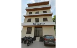 OnlyStay Surbhi Dham Near Prem Mandir