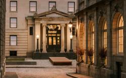 Sonder Apollon Apartments Old Montreal