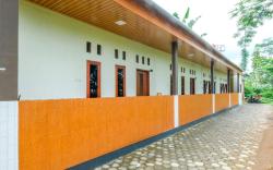 RedDoorz near Wisata Kalianget Wonosobo