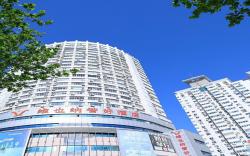 Vienna Classic Hotel Qingdao Railway Station Taishan Road Metro Station