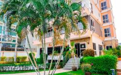 Cozy apartment with pool view in Phra Tamnak