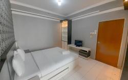 Cozy 3BR Gateway Ahmad Yani Cicadas By Travelio