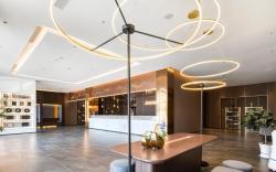 Home Inn Plus Rongcheng Chengshan Avenue Yinghua Lake