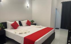 Sky wing transit hotel