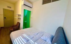 Xhostel Tower B Standard Queen