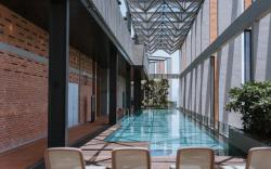 Millerz Square Leisure Suites