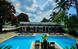 Solstice Suites- Eunice Suites 28-30 pax capacity