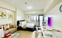 Cozy Studio Condo w/ WIFI Netflix Google TV