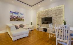 Szervita Supreme Residence w AC by NW