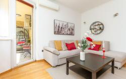 Family Friendly Danube Terrace Hacienda by NW