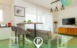 Premium Skyline Penthouse, 3BR, w/ AC by NW
