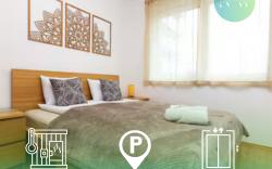 Gallery Loft 2 BR w AC Extravagant by NW
