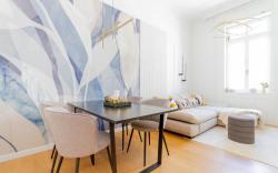 Harmonic Apartment in Bem Square by NW