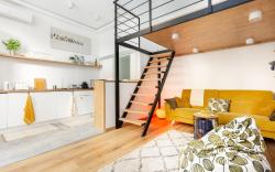 Stylish & Smart Apartment by NW