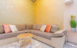Soho Heartbeat Hideaway by NW