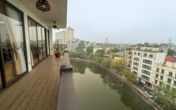 Lakeview 2BR/3BA by West Lake
