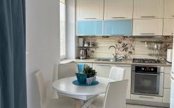 Cozy Apartment near IKEA and S8