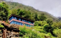 Tirthan Riverview Homestay