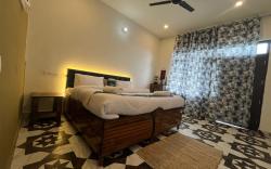 ekaant stay and camps