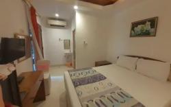 Ndalem Pundhi Guest House by Secoms