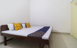 Hotel O MCK Rooms