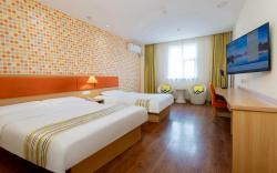 Home Inn Baoji Fengxiang South Street Times Plaza